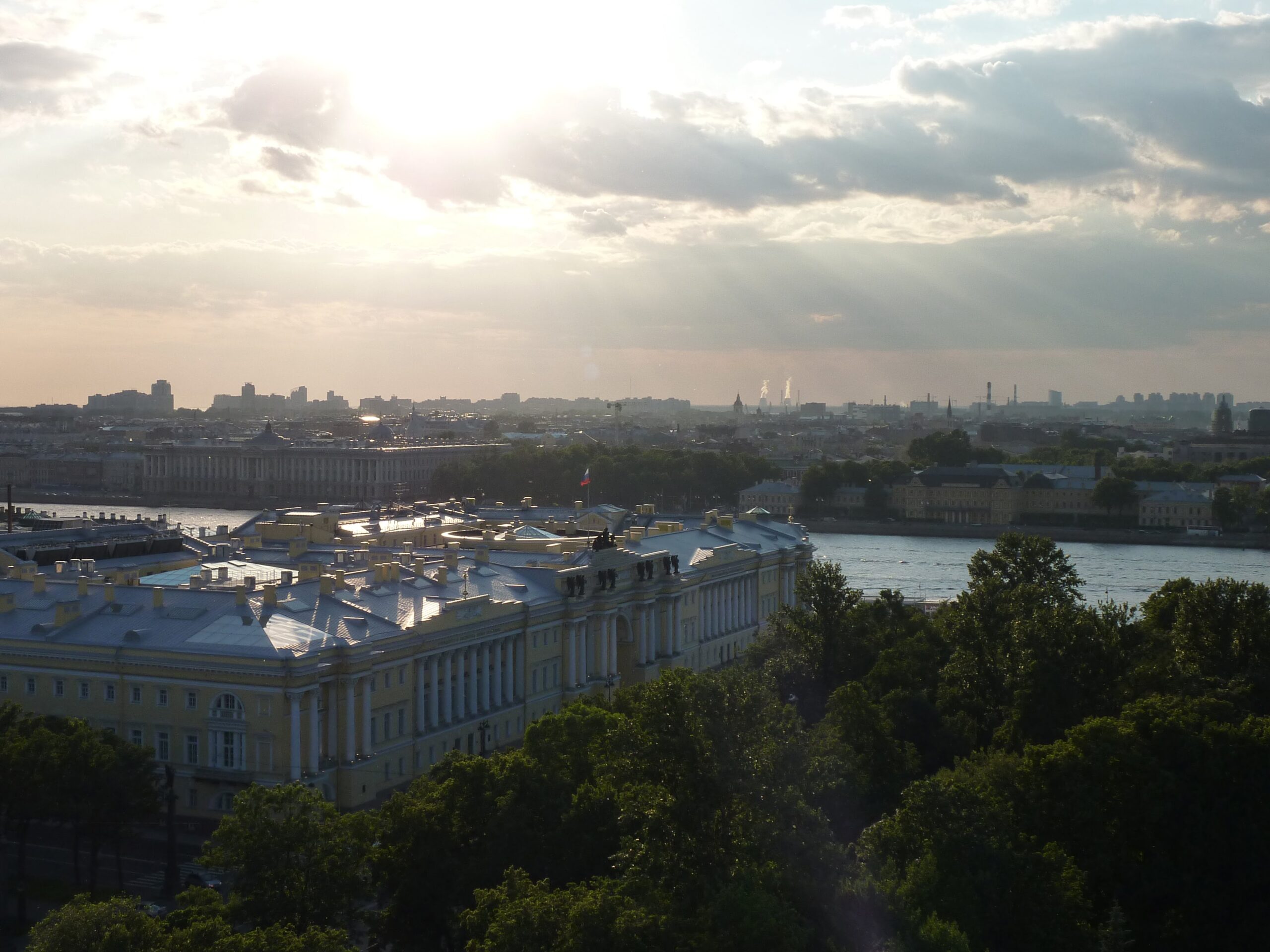 Fremde Kulturen: St. Petersburg – weis­se Nächte in der raben­schwar­zen Stadt