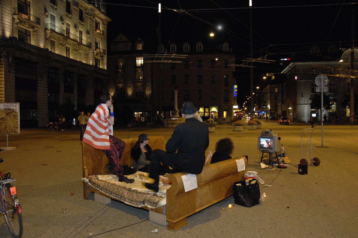 Kunst erobert  den öffent­li­chen Raum