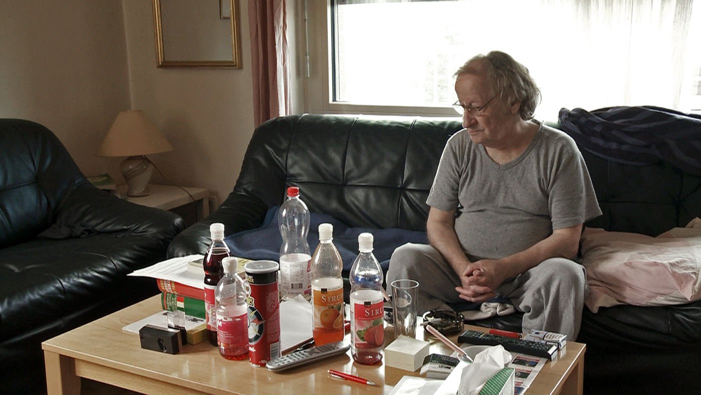 «Alte Bäume soll man nicht ver­pflan­zen»