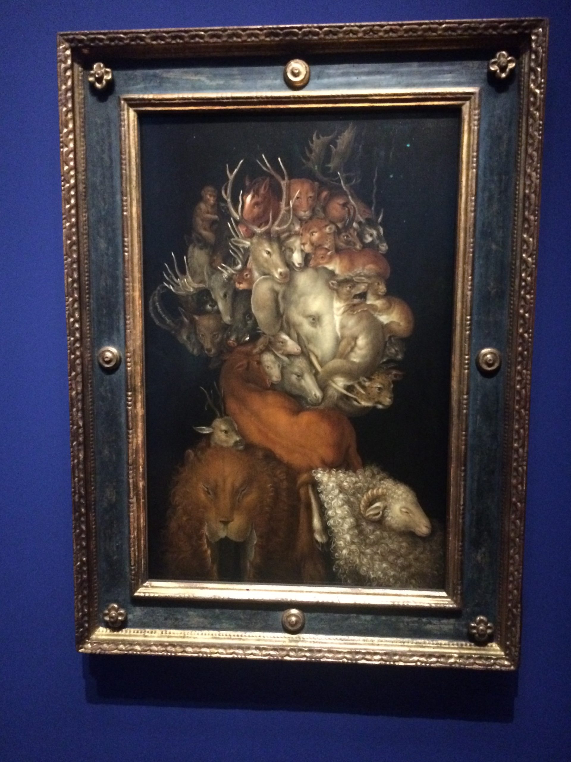 Zwei Komposit-Bilder: Giuseppe Arcimboldo: «Terra» und Abdullah al-Hussaini: «Elefant mit  Reiter und Führer»